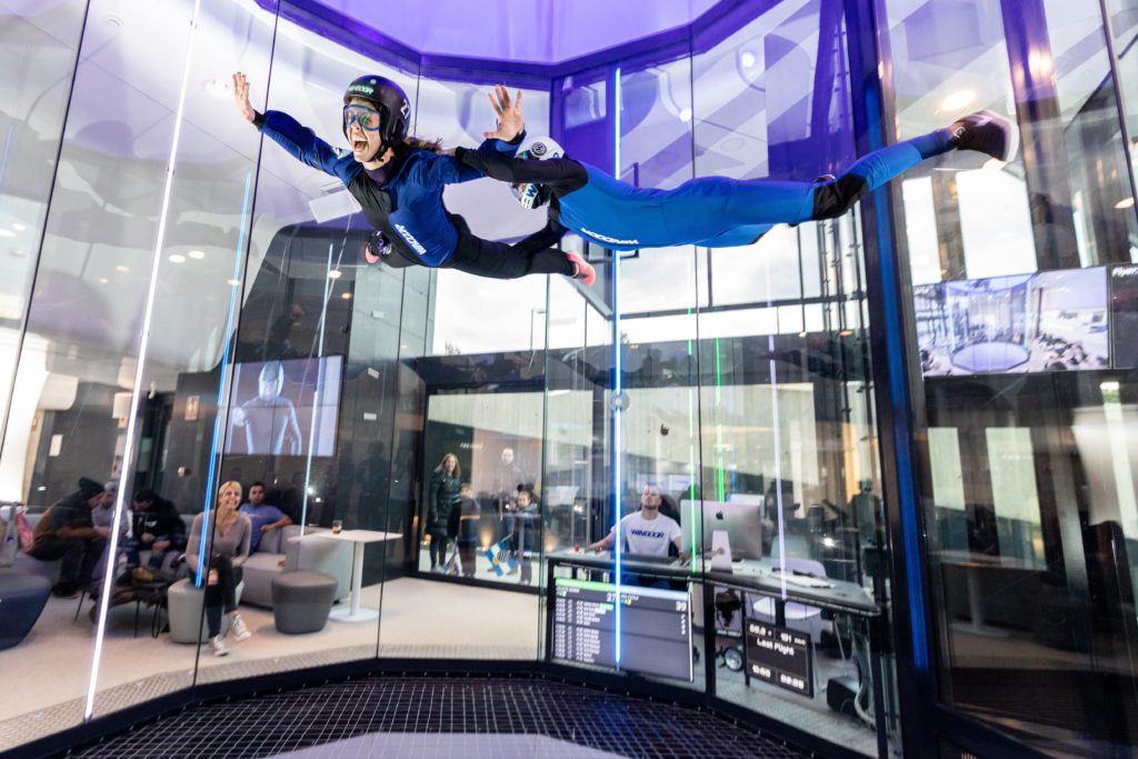 Last minute gift ideas like skydiving in the Barcelona Wind Tunnel
