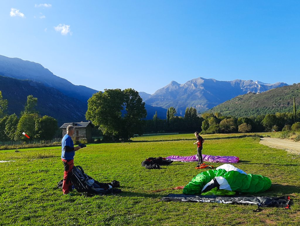 Barcelona paragliding flying sites