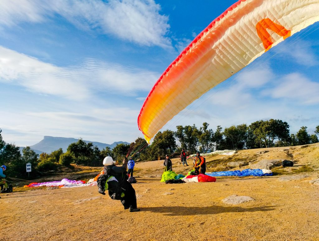 Barcelona paragliding flying sites