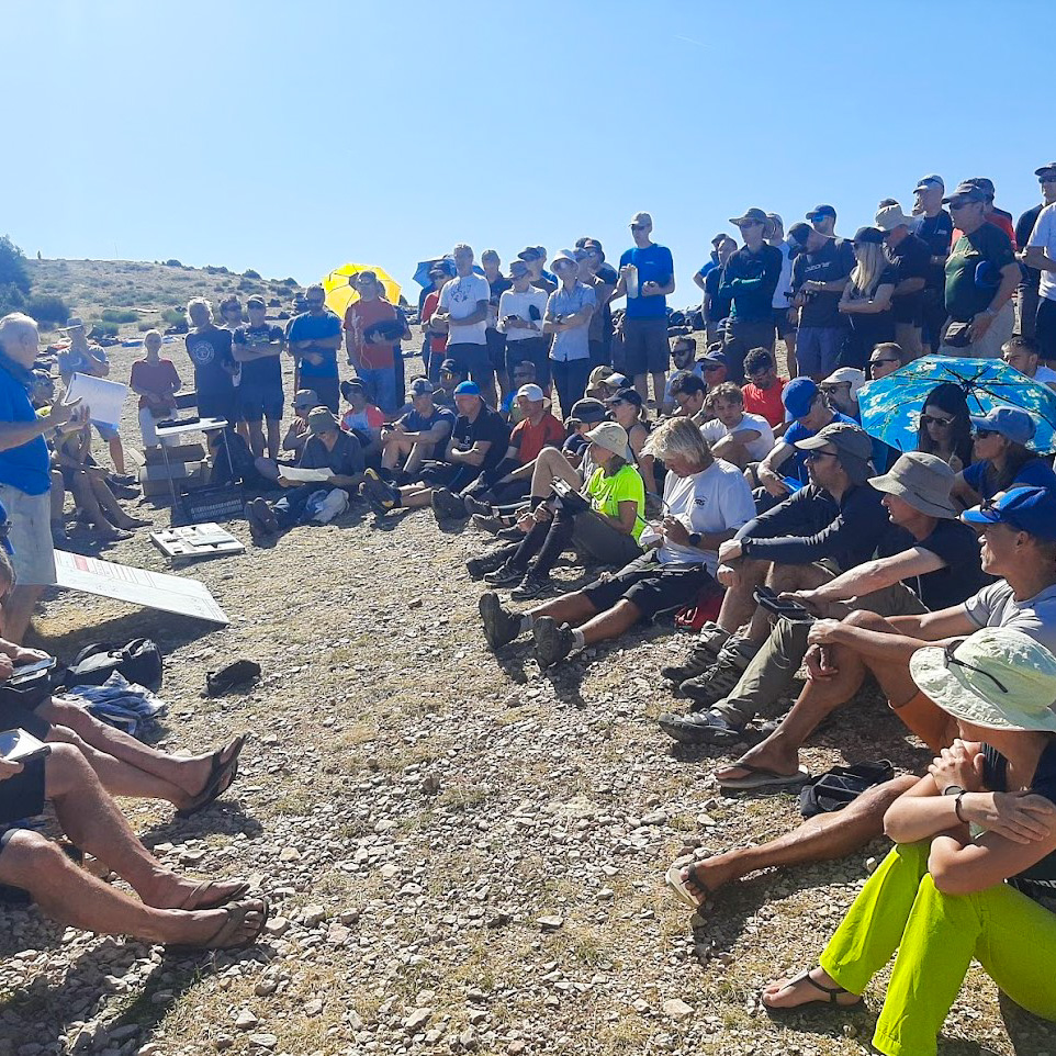 BRIEFING 9 Fly with Xirli is a member of the organization of the 34th British and Dutch Paragliding Championships