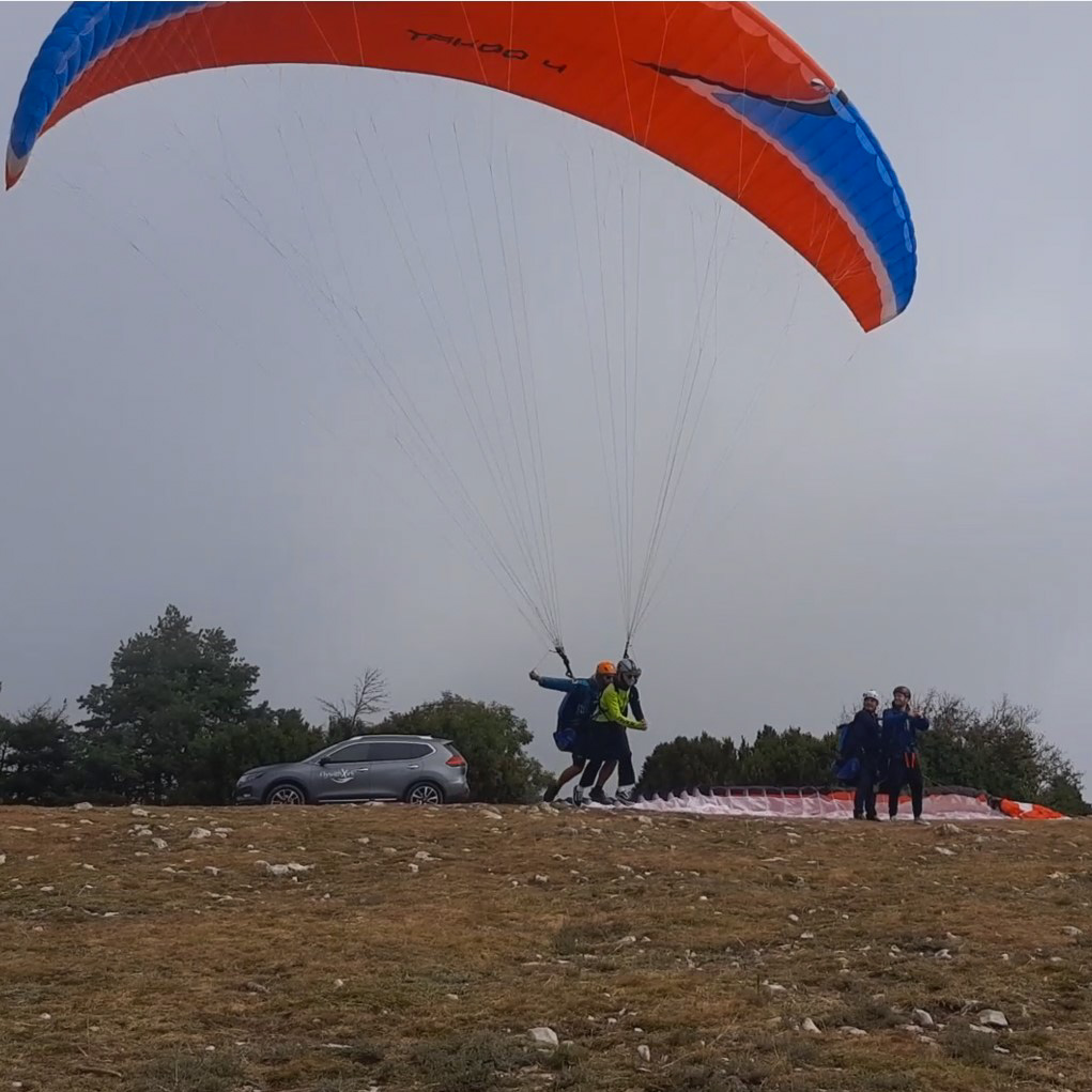 Fly Paragliding Tandem near Barcelona FLY WITH XIRLI 3