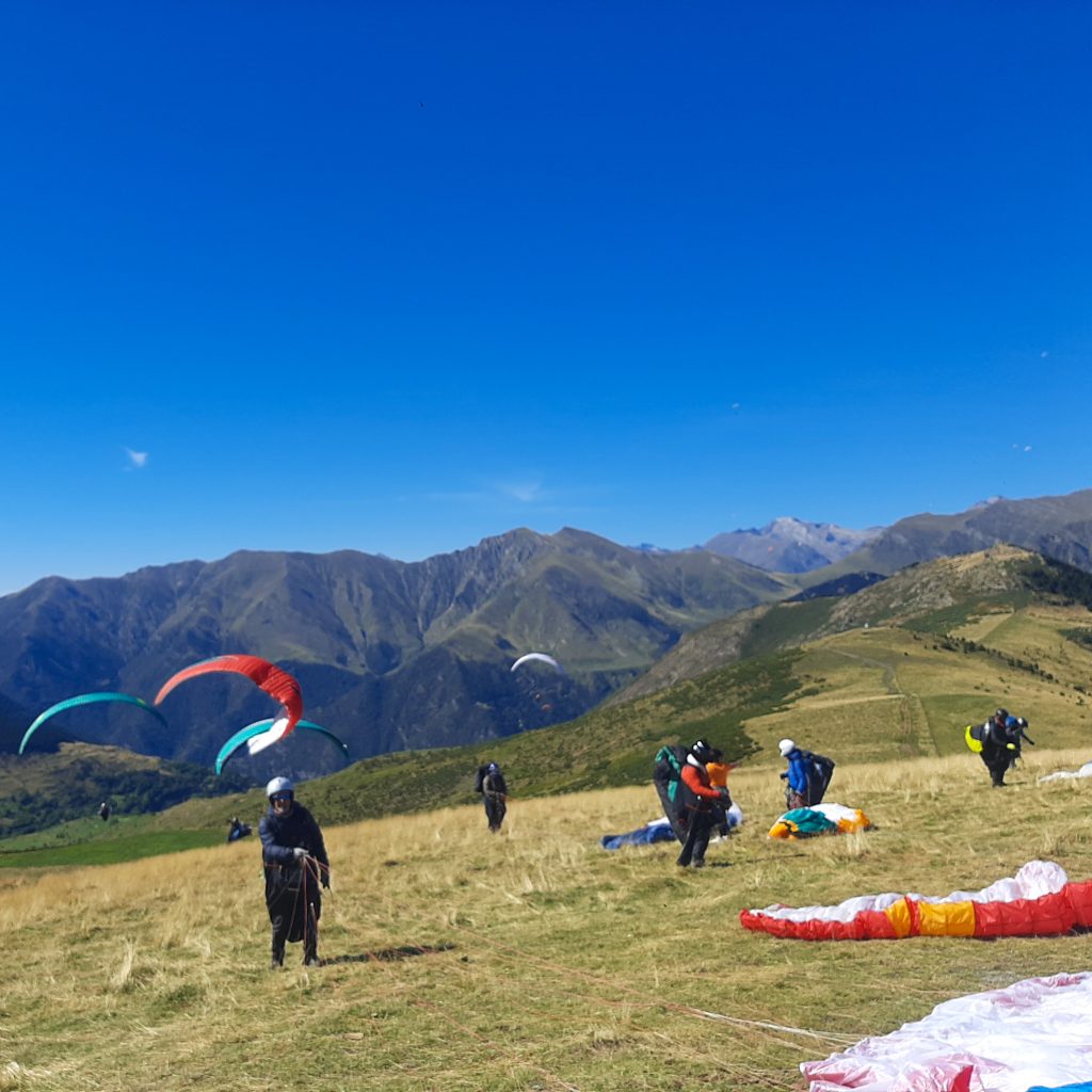 Member of the organization of the Liga Nacional Alta Ribagorza 21 Sep - 24 Sep 2023 in Vilaller PARAGLIDING TASKS 3