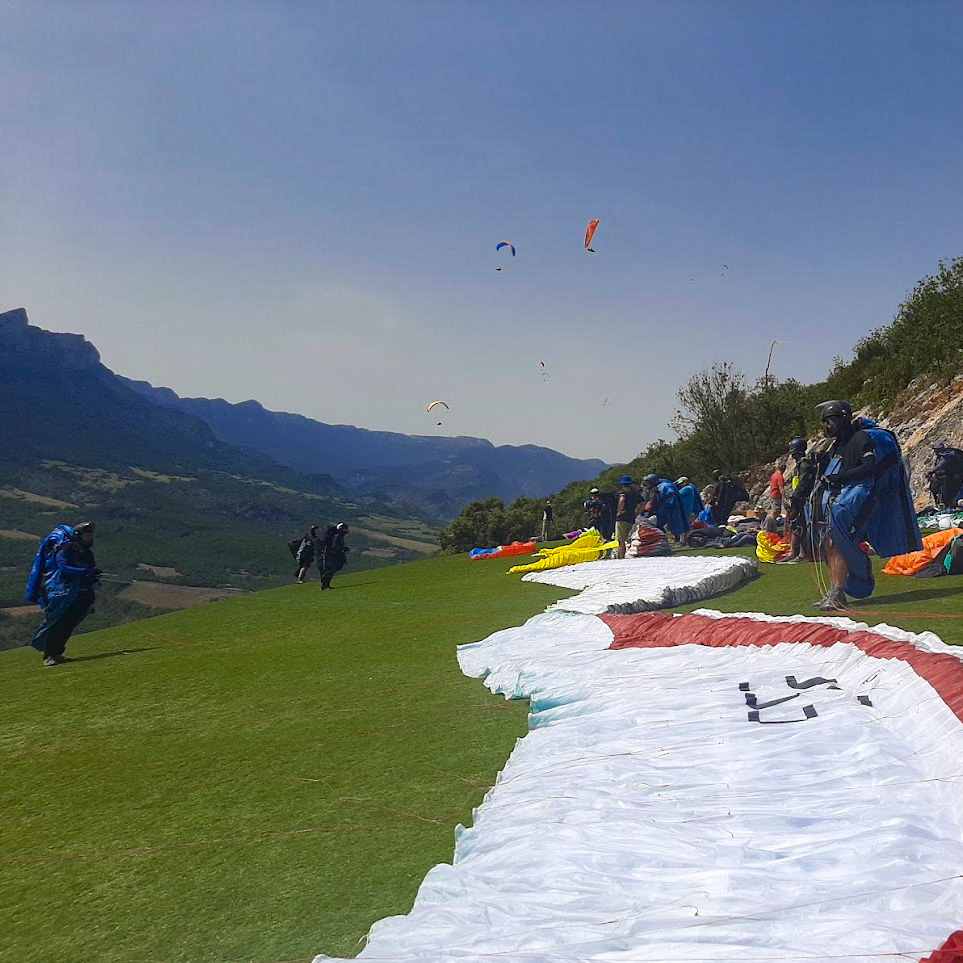 TASK IS OPEN 6 Fly with Xirli is a member of the organization of the 34th British and Dutch Paragliding Championships