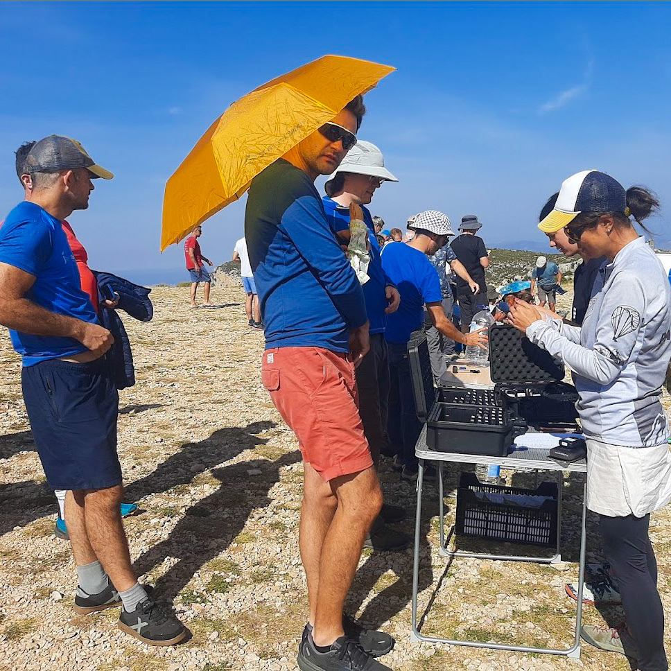 TRACKERS 2 Fly with Xirli is a member of the organization of the 34th British and Dutch Paragliding Championships