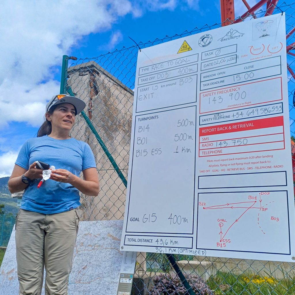 BRIEFING SRS Paragliding Championships 2