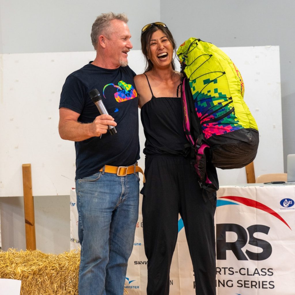 PRICE GIVING Paragliding Championships Women 1