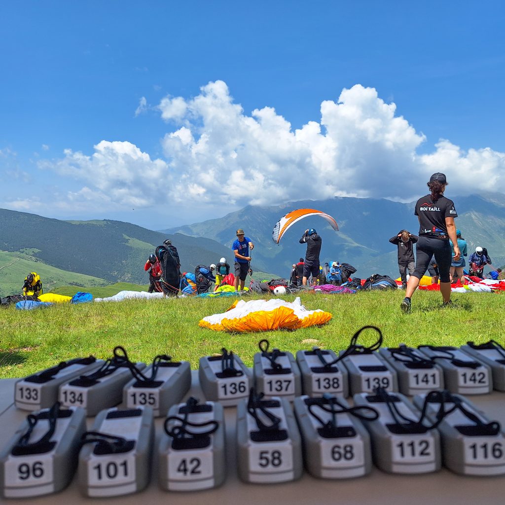 PARAGLIDING TRACKERS